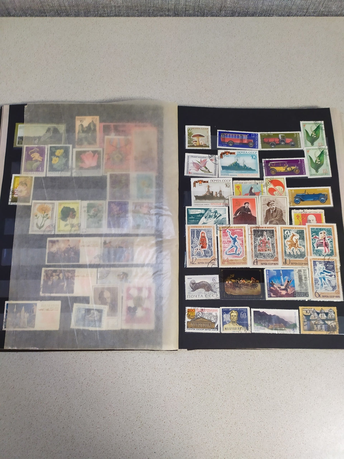 Two vintage Soviet stamp albums with USSR stamps, photo 4
