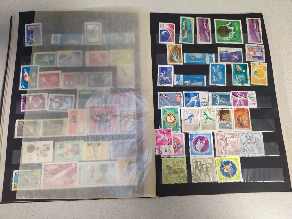 Two vintage Soviet stamp albums with USSR stamps, photo 8