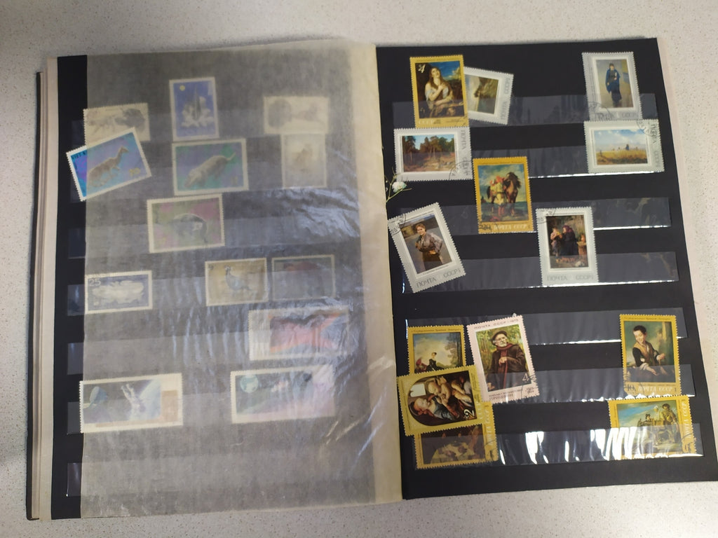 Two vintage Soviet stamp albums with USSR stamps, photo 13