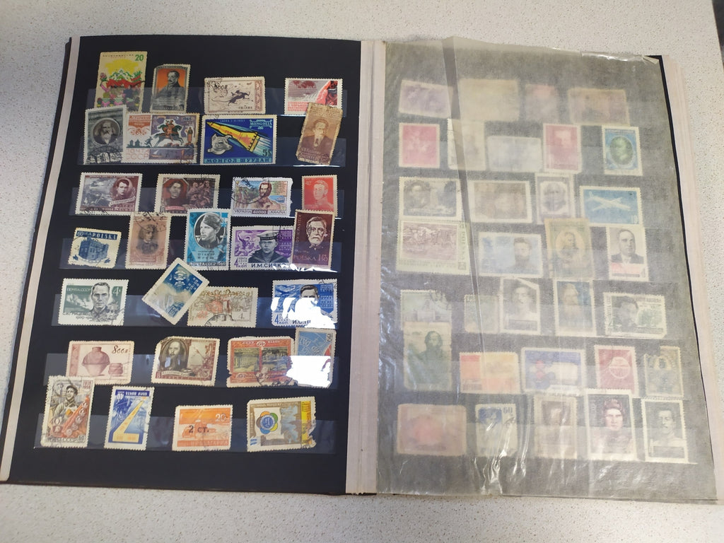 Two vintage Soviet stamp albums with USSR stamps, photo 17