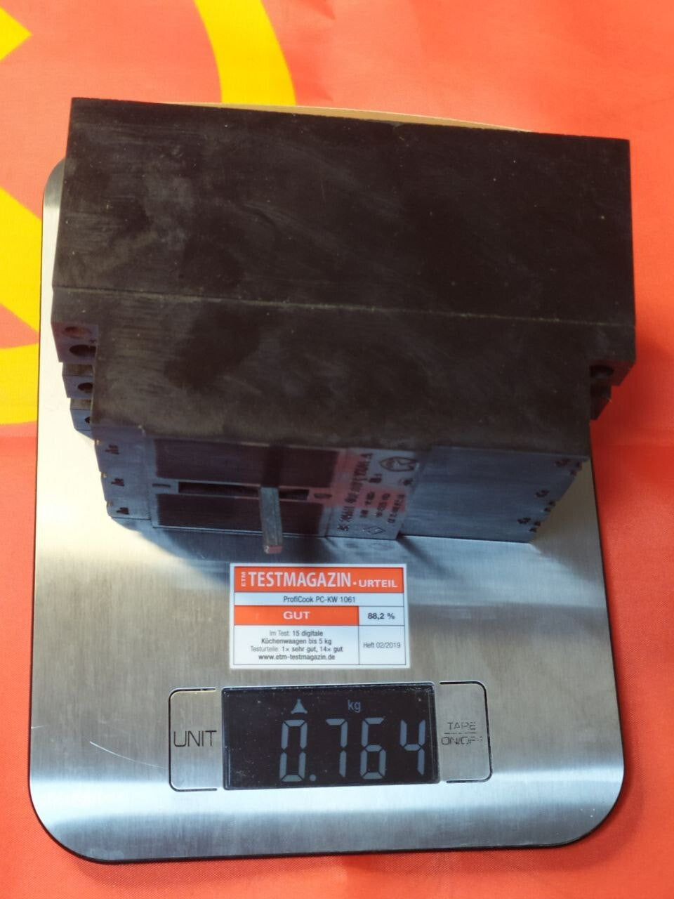 Made in USSR three-pole breaker, 660V rating marked on the case – detail 6