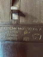 AE 2046M 25A circuit breaker with bakelite housing and toggle switch – detail 8