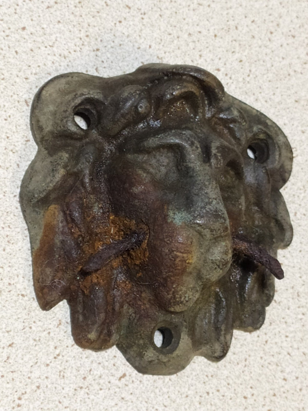 Antique bronze furniture mount, cast lion head relic, angled view – detail 7