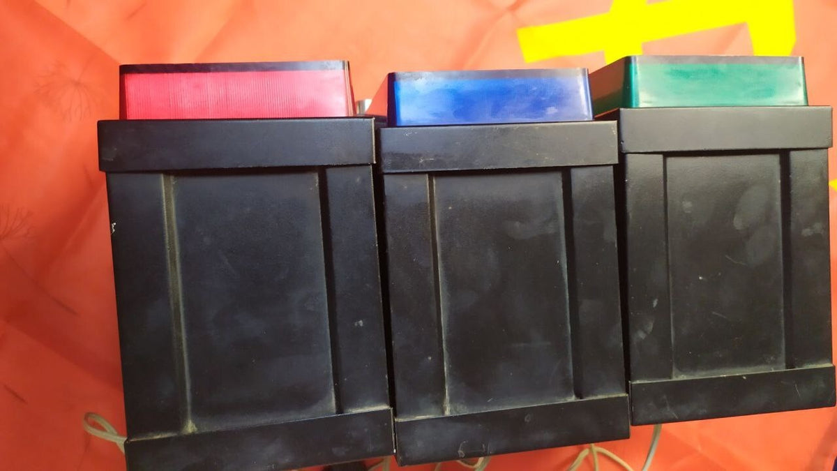 Soviet color music light show system with green, blue and red channels – detail 5