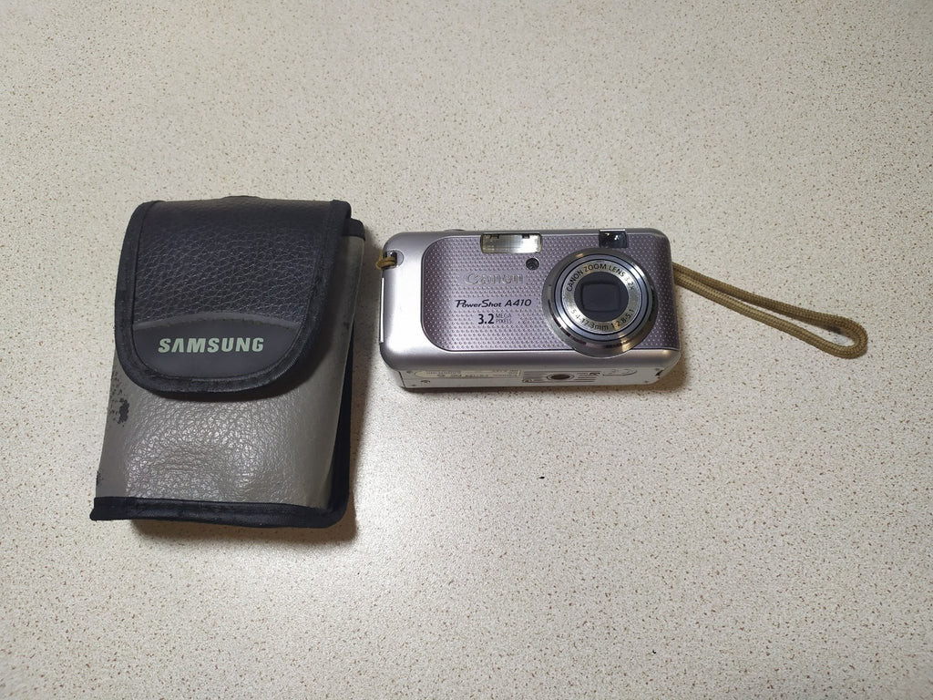Canon PowerShot A410 silver compact digital camera with built-in flash