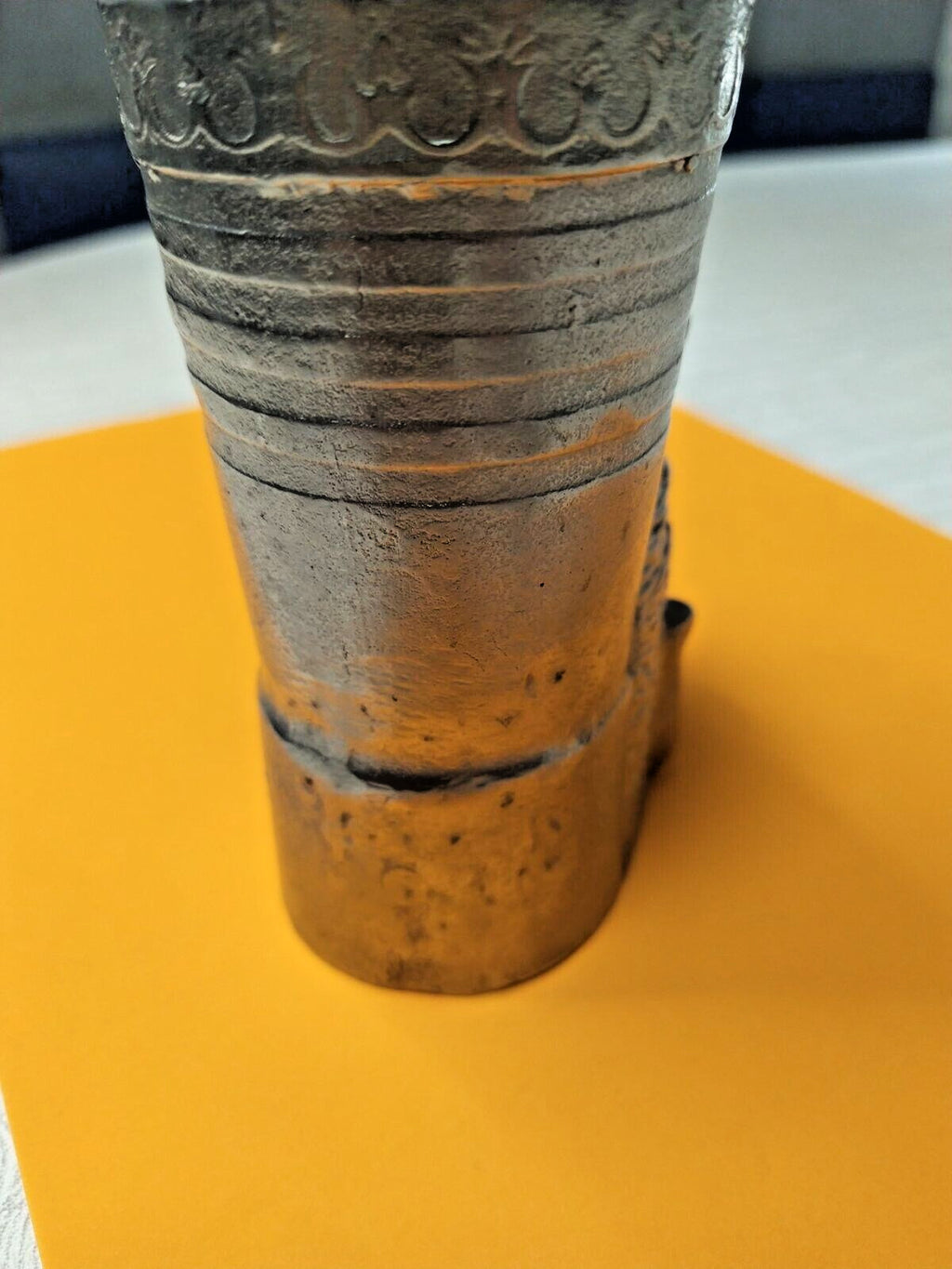 Ornamental rim of the vintage pencil holder cup
