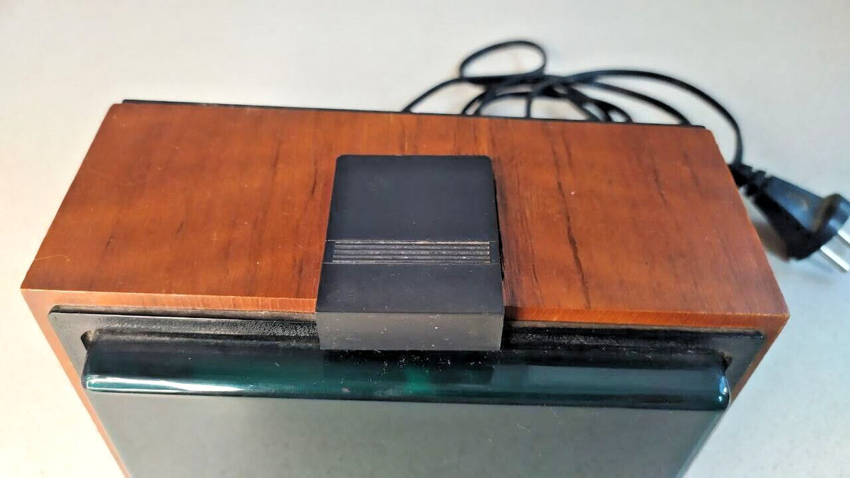 Vintage Soviet VFD clock with bright green glow and wood-veneer case – detail 5