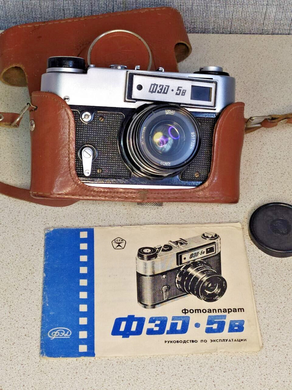 Vintage USSR 35mm rangefinder FED 5v serial number 025189 – detail 17