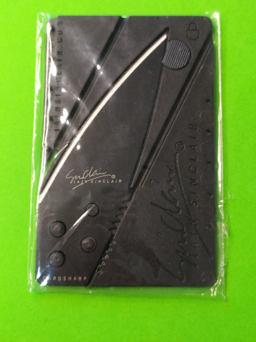 Ultra thin pocket utility tool unfolded into a rigid handle – detail 9