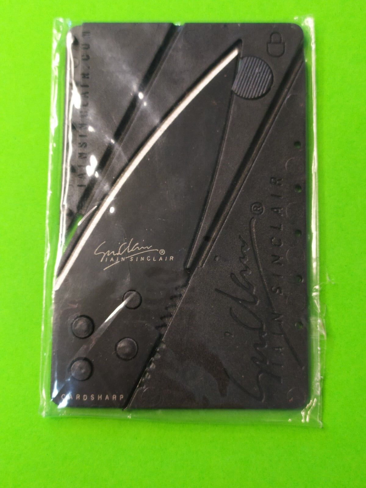 Ultra thin pocket utility tool unfolded into a rigid handle – detail 9