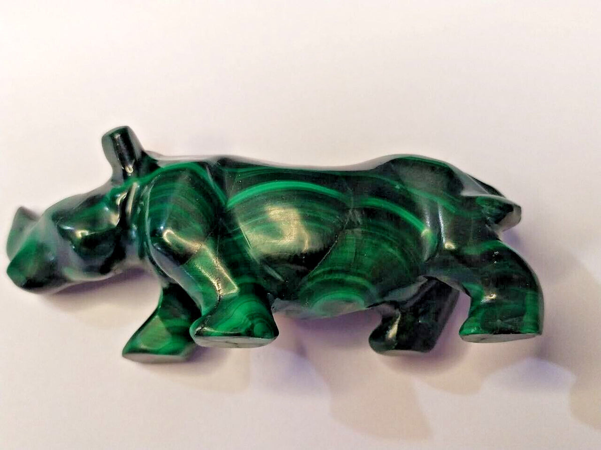 Malachite animal carving of a rhino in side view – detail 8