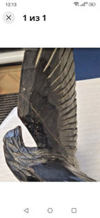 Vintage wood carving faceted feather detail close-up – detail 15
