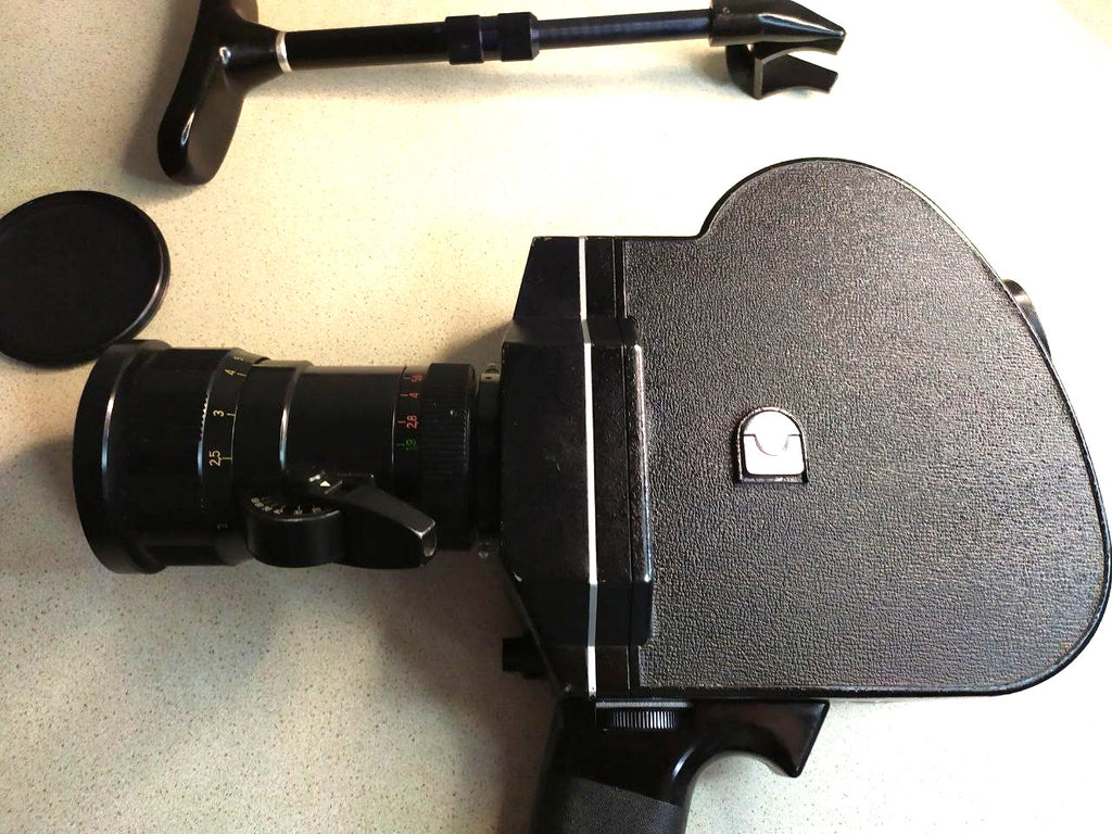 Meteor-5-1 M42 lens on Soviet 16mm camera – detail 18