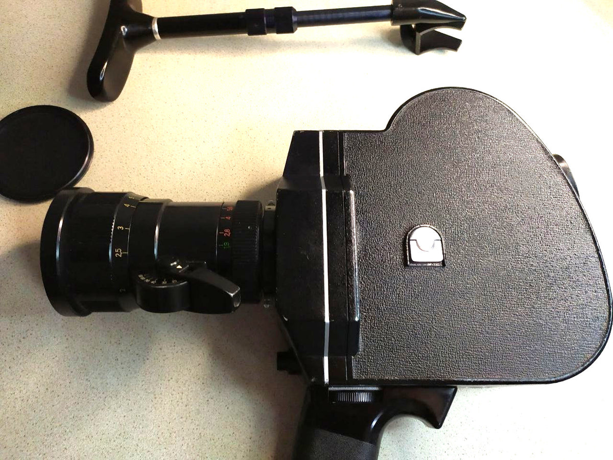 Meteor-5-1 M42 lens on Soviet 16mm camera – detail 18
