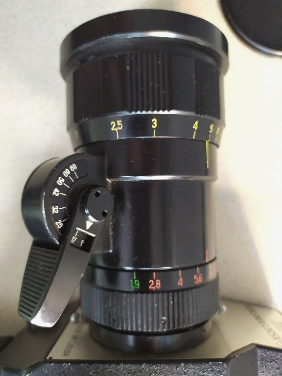 Meteor-5-1 M42 lens on Soviet 16mm camera – detail 21