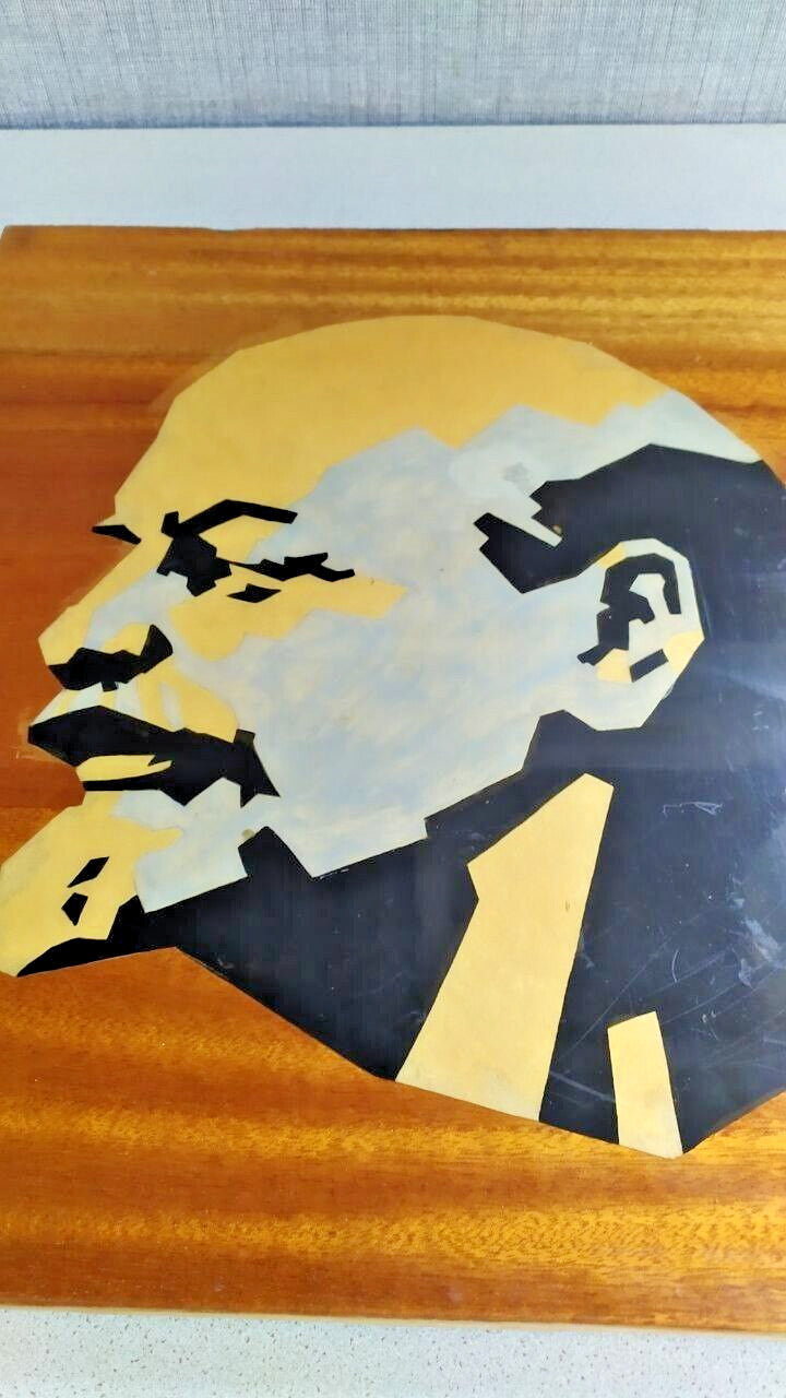 Reverse side of the Lenin intarsia panel with raw wood base