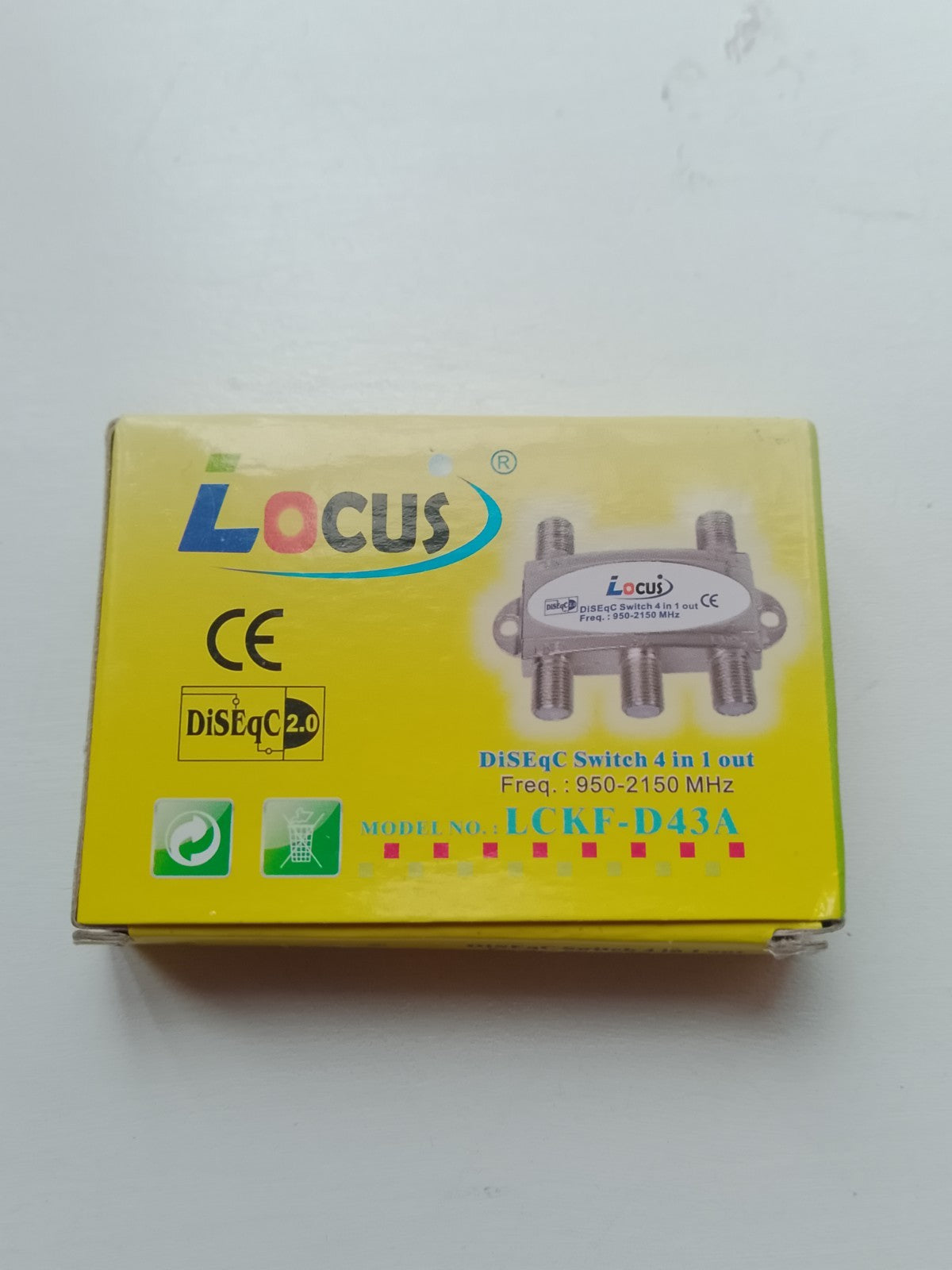 4 in 1 out satellite signal switch with F-type connectors