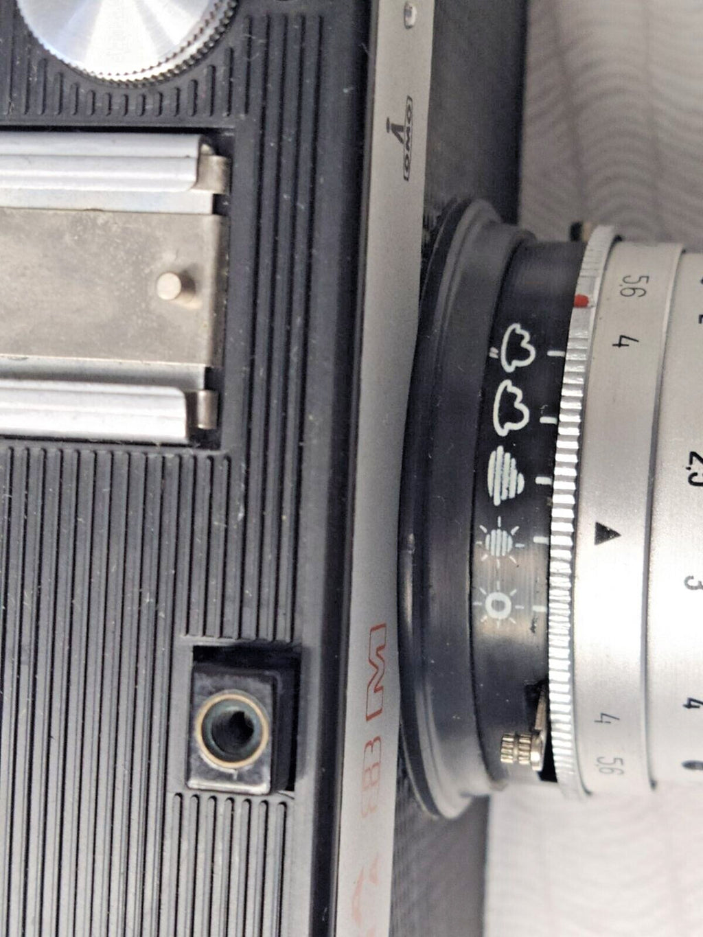 Soviet LOMO camera T-43 triplet lens 4/40 front view – detail 9
