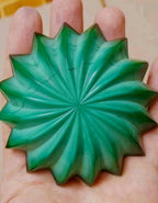 Pressed glass powder jar in malachite green, palm-sized vanity piece – detail 7
