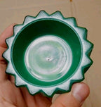 Green slag glass box lid with 16-point starburst pattern – detail 8