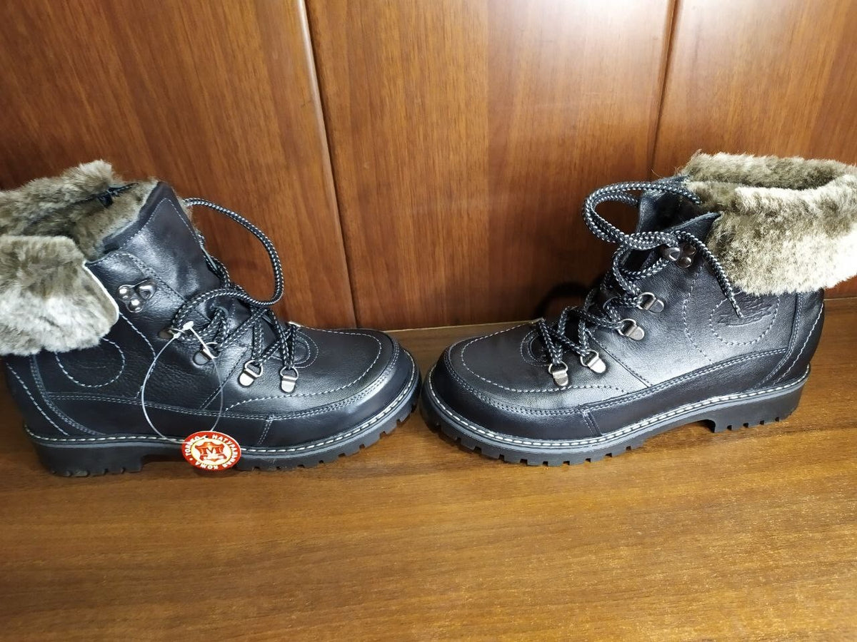 Black lace-up combat-style ankle boots with contrast stitching and D-ring eyelets – detail 5