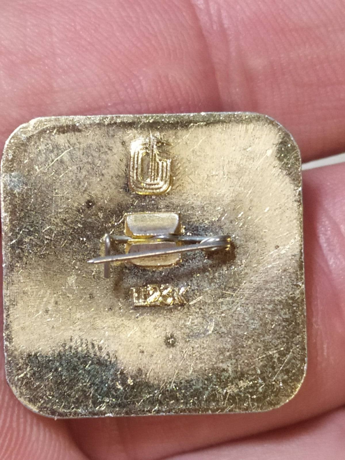 Soviet gymnast Olympic pin, front view – detail 5