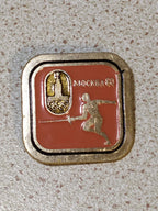 Soviet Olympic pin with fencing sport pictogram