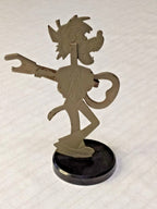 Soviet era collectible Wolf figurine with removable guitar bottle opener – detail 8