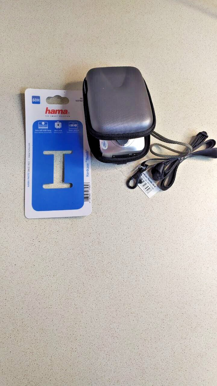 Y2K point-and-shoot camera LCD screen working