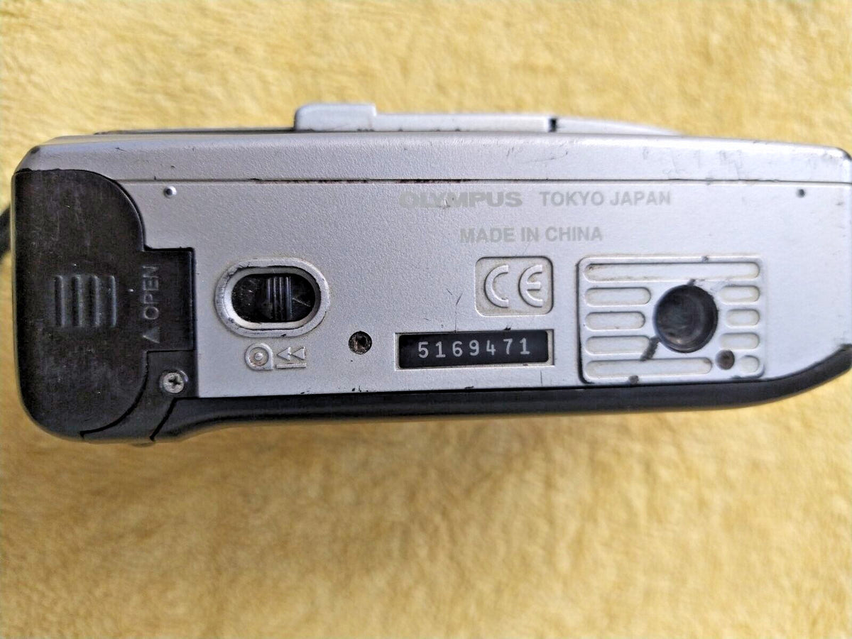 Olympus Trip XB400 27mm f/6.3 lens with sliding cover
