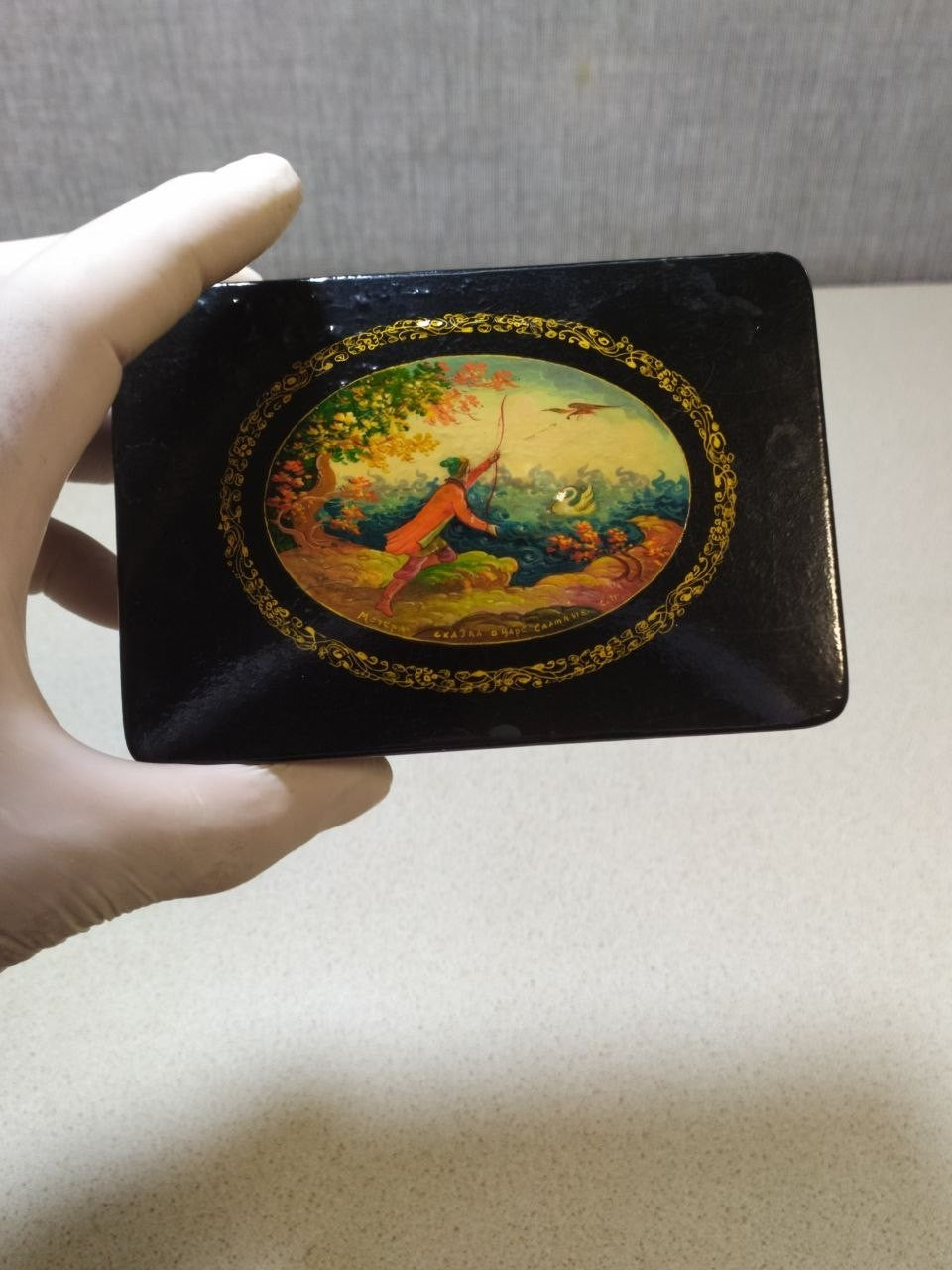 Palekh Mstera lacquer box The Tale of Tsar Saltan with gold leaf painting