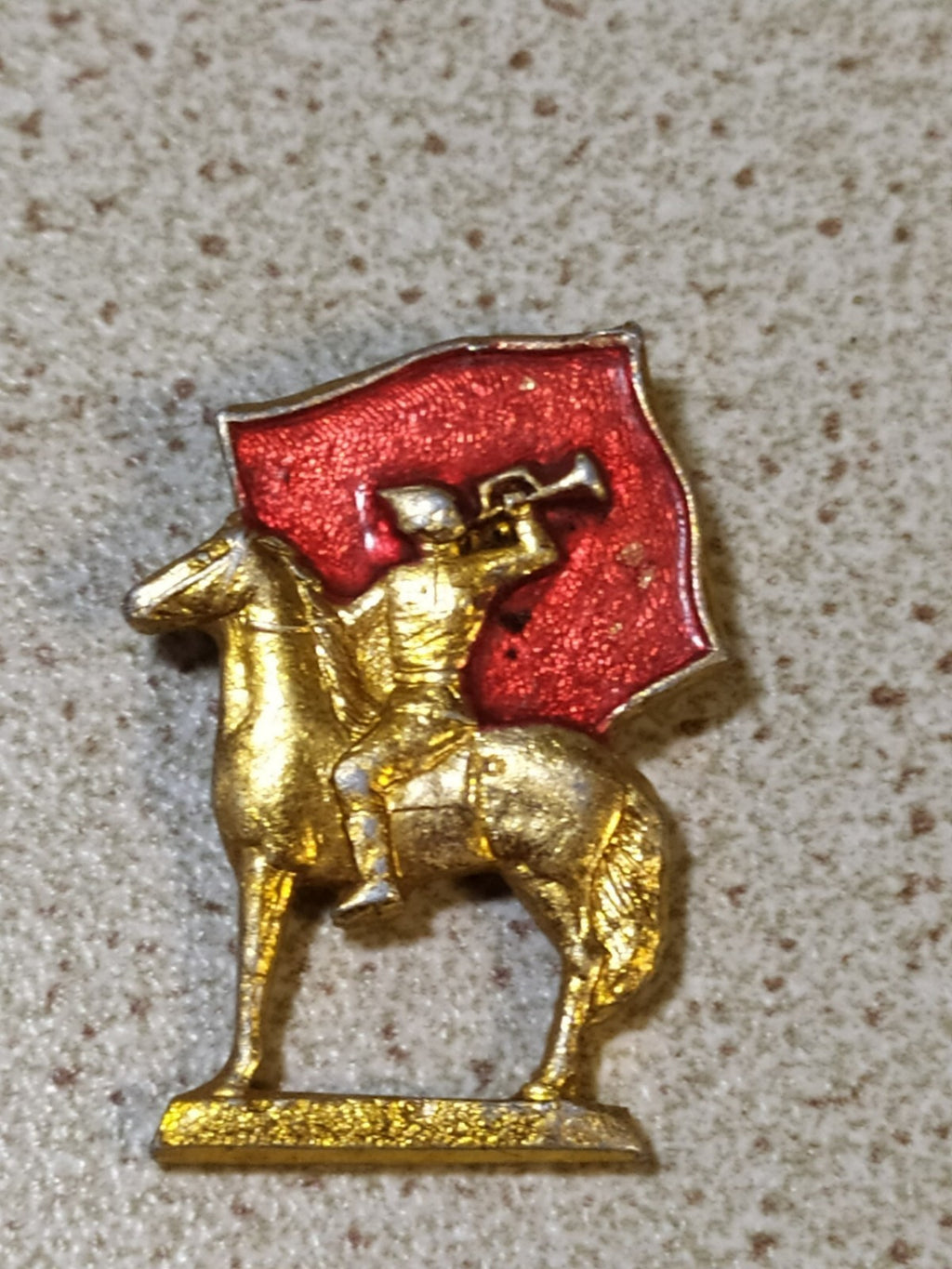 USSR Red Army cavalry pin showing budenovka helmet