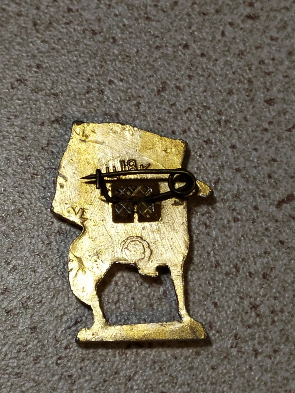 Old Soviet cavalry badge reverse and pin