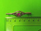 Vintage women's jewelry brooch with ruby in silver setting – detail 16