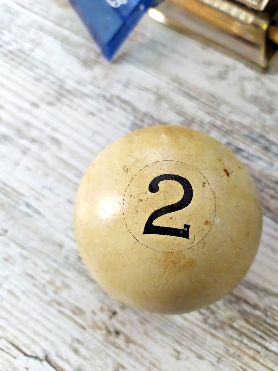 Vintage USSR billiard ball showing the number 2 and aged cream surface – detail 8