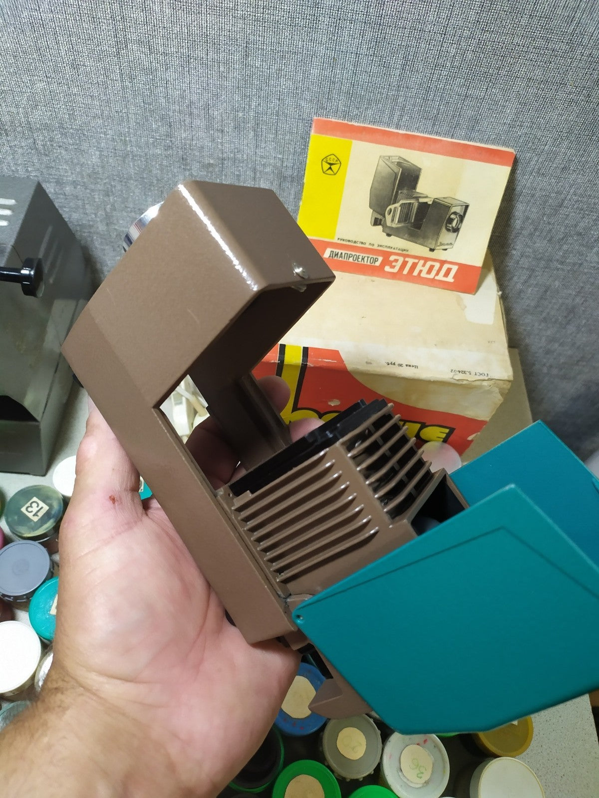 USSR Diaprojektor Etude & FED Filmscope Projector Lot 90 Filmstrips 12 Slide...