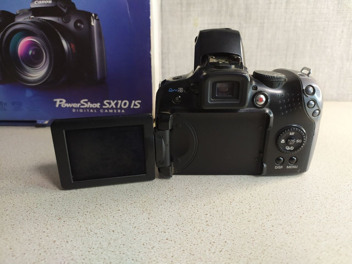 Canon Power Shot SX10 IS 20x Optical Zoom 10.0MP Digital Camera Black