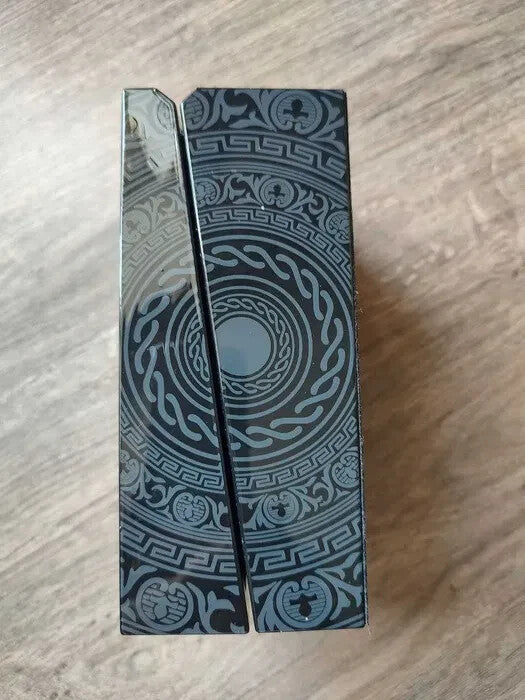 Kilian perfume box.