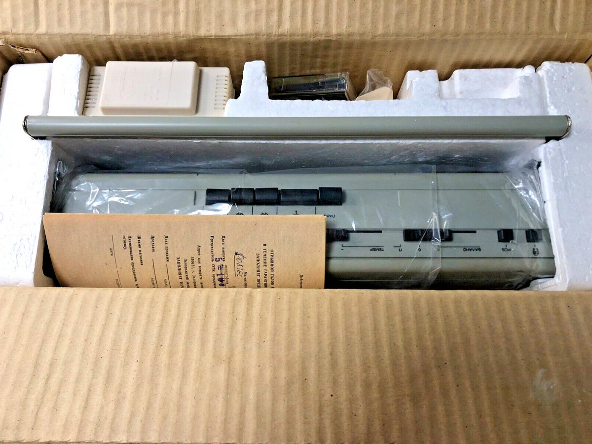 NOS Vintage Soviet Cassette Player VESNA M-310C Stereo Boombox USSR Boxed NEW