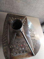Used beach detecting scoop with weld discoloration – detail 10
