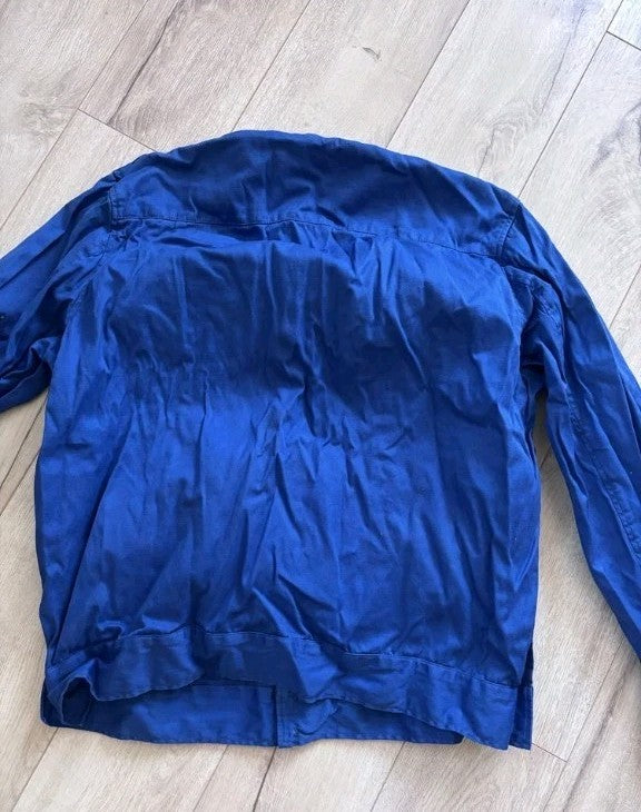 Royal blue VMF sailor work jacket with two chest pockets – detail 6