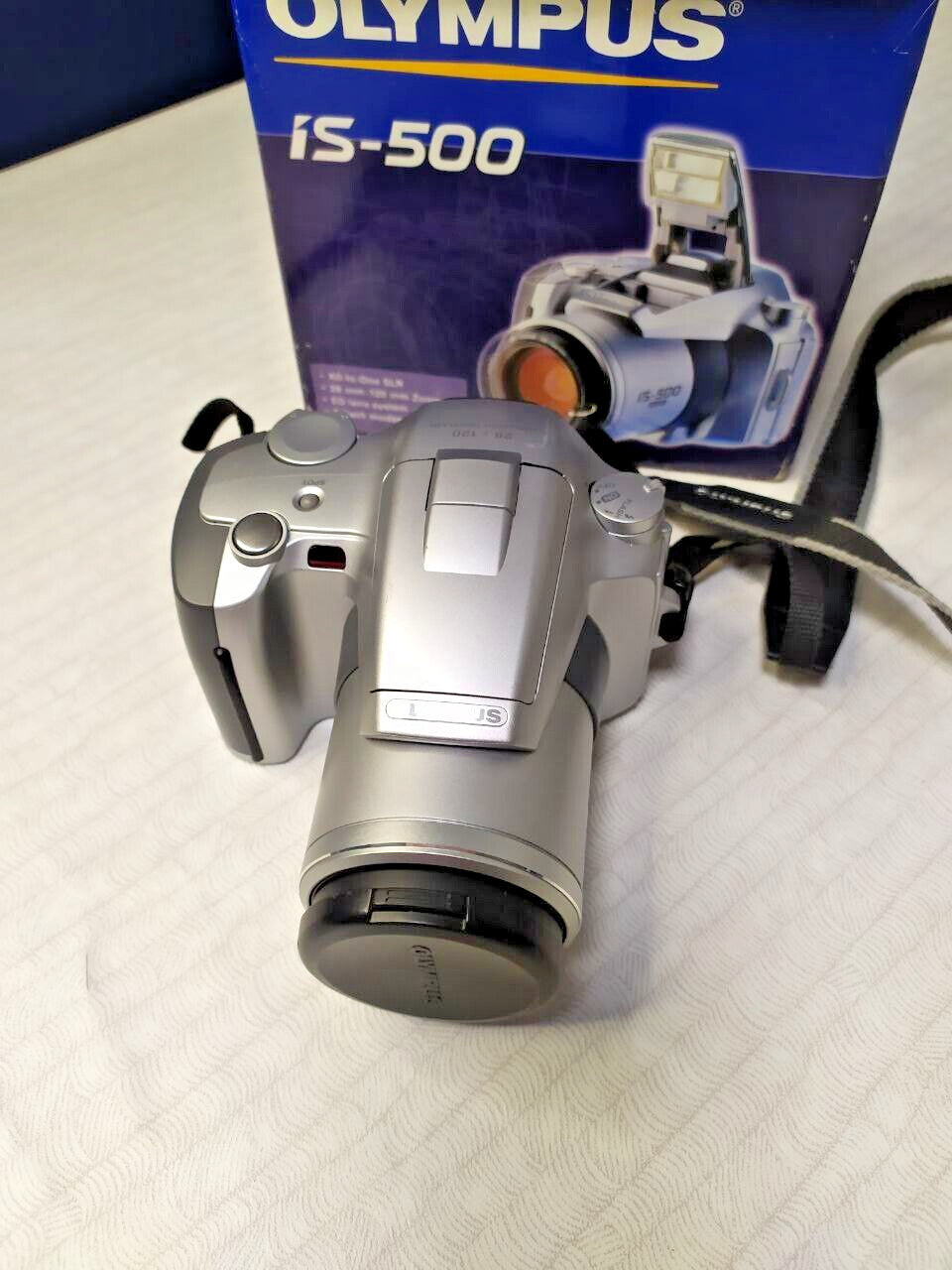 Olympus IS-500 Quartz Date 35mm SLR Film Camera + 28-120mm Lens - Boxed - Untest