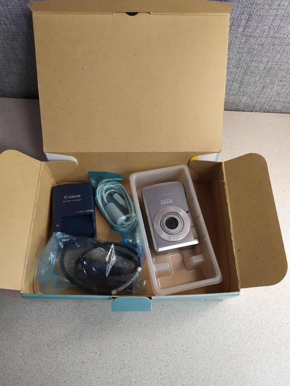 Camera Canon Digital  ixus 65.TESTED