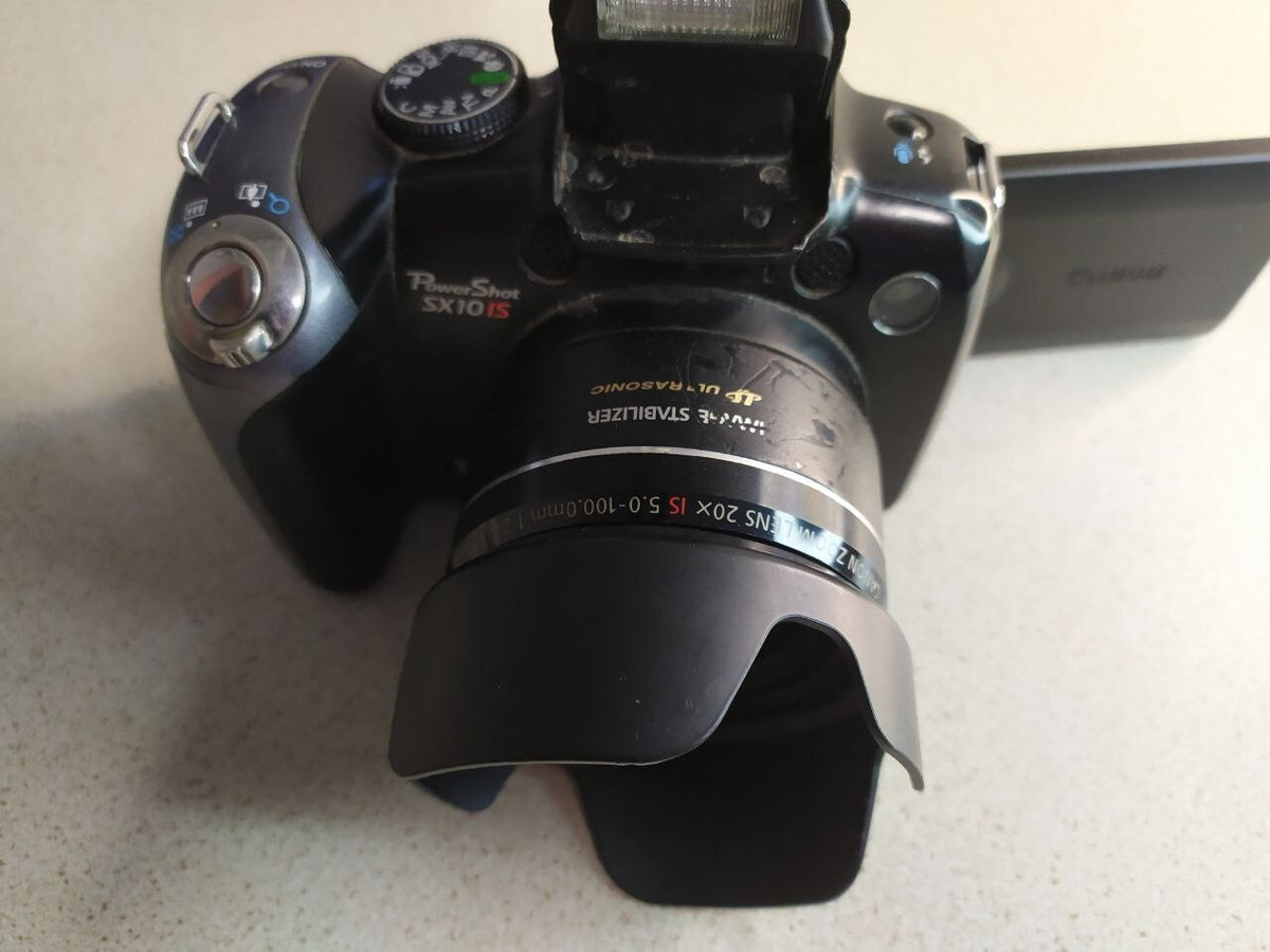Canon Power Shot SX10 IS 20x Optical Zoom 10.0MP Digital Camera Black
