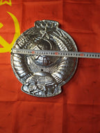 High-relief aluminum Soviet emblem with globe and sun rays – detail 9