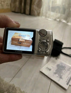 Canon PowerShot A470 Y2K digital camera with 3.4x zoom lens and flash – detail 8
