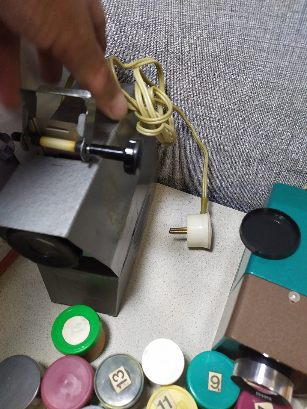 USSR Diaprojektor Etude & FED Filmscope Projector Lot 90 Filmstrips 12 Slide...