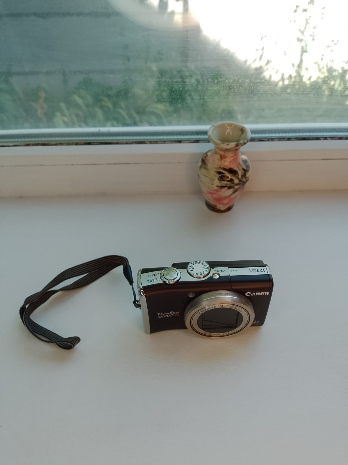 TESTED digital camera CANON PowerShot SX200 IS 12.1 MP, black, (full set). Japan