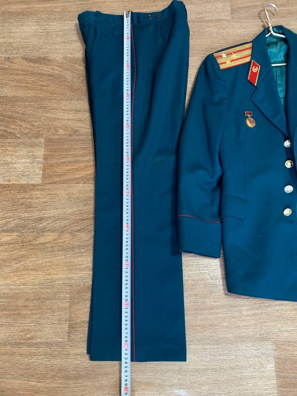 Vintage 💯  Original collectible green military uniform of a KGB colonel.USSR