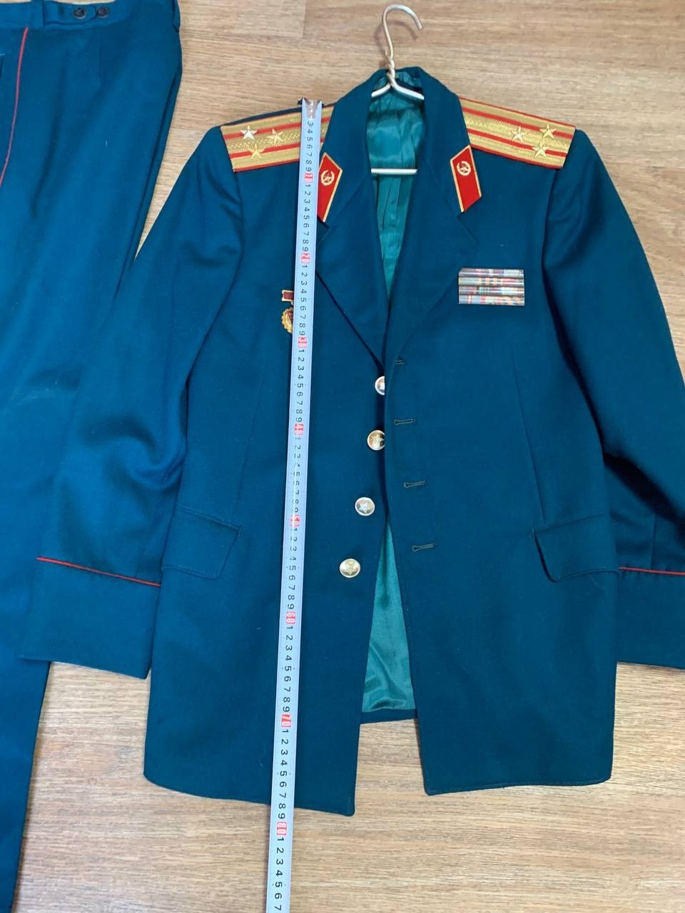 Vintage 💯  Original collectible green military uniform of a KGB colonel.USSR
